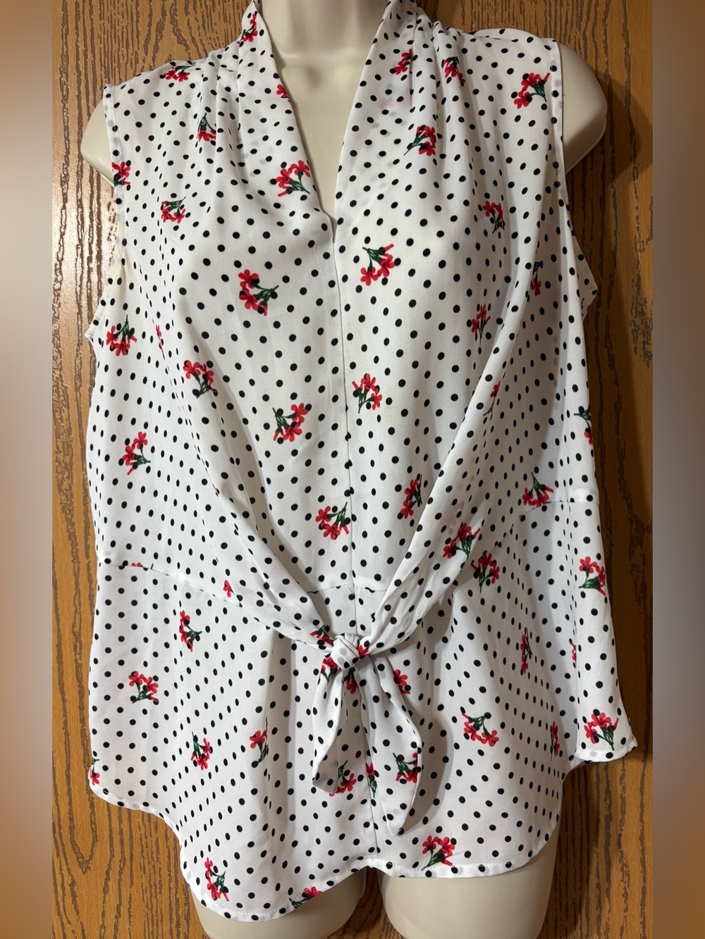 Liz Claiborne White Polka Dot Camisole with Red Floral Print and Front Tie